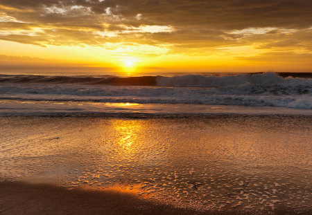 A Golden Foam - gorgeous, shoreline, glittering, gold, glimmer, sky, shine