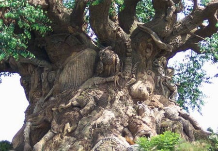 TREE SCULPTURE