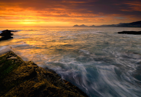 Sunset - splendor, reflection, view, ocean waves, sky, clouds, beautiful, sea, beauty, colors, lovely, ocean, colorful, nature, sunset, waves, peaceful, rocks