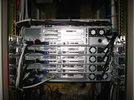 Servers - it, cables, servers