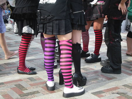 emo Stockings - city, gathering, legs, emo