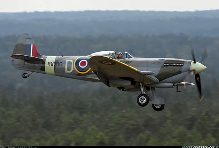 MK IX SPITFIRE - s, p, t, i