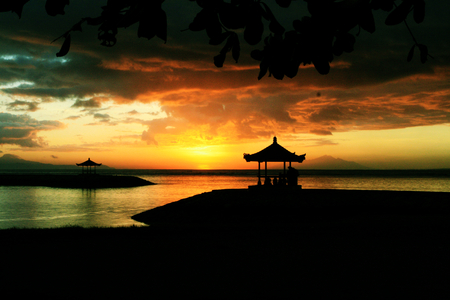 SUNRISE AT KARANG BEACH - nature, sunrise, sun, light