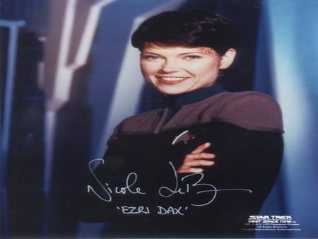 NICOLE DE BOER AS TRILL EZRI DAX - tvshow, usa, entertainment, action