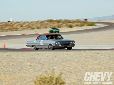 Corpala - bowtie, gm, chevy, silver