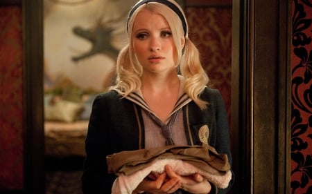 Emily Browning - emily, baby doll, sucker punch, emily browning