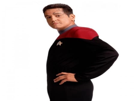 ROBERT BELTRAN AS 'HUMAN' CHAKOTAY - voyager, commander chakotay, chakotay, star trek, star trek voyager, star fleet