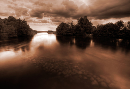 Gloomy morning - clouds, water, nature, rivers, autumn, morning, gloomy, sky