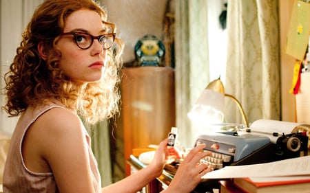 Emma Stone - stone, eugenia phelan, the help, emma stone, emma, skeeter