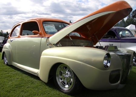 1948 Ford at the Radium Hot Springs car show in BC - CA 