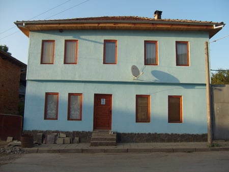 Blue House - photography, road, bulgaria, noce, blue, architecture, big, house, photo