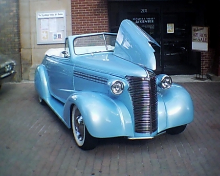 GREAT CAR!!!!!!!!!!! - nice, baby blue, cool, classic