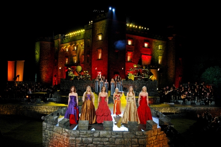 Celtic Woman - group, singing, women, celtic