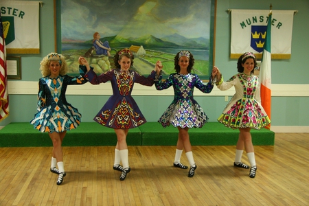 Wee Jewels - girls, costumes, celtic, dancers