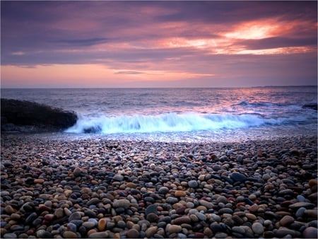 Pebble Beach - pebble, sky, beach, waves