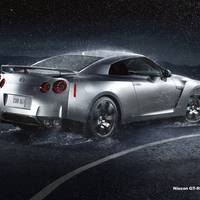 nissan gt-r in rain