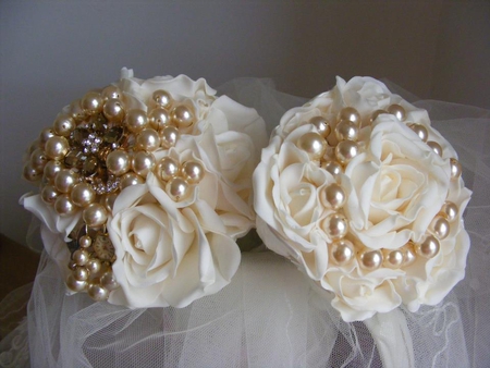 Beads - flowers, artificial, white, delicate