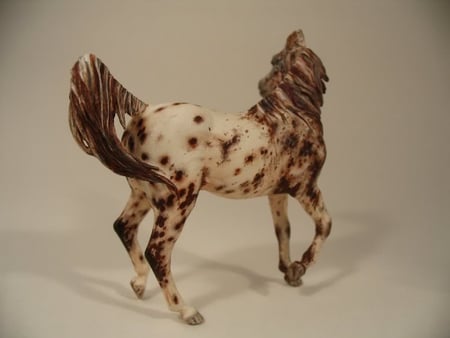 Araloosa Model by Artist