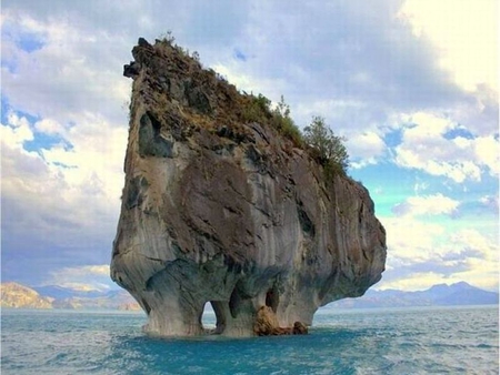 Big Rock - picture, big, rock, cool