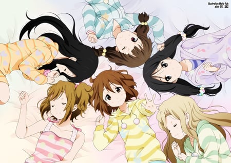 K-on - brown eyes, blonde hair, wink, brown hair, long hair, k-on, short hair, bed, black eyes, black hair, pijama