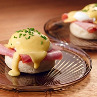 Eggs Benedict