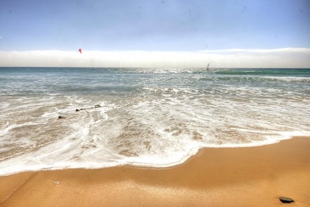 Ocean Toe - sand, sky, ocean, water