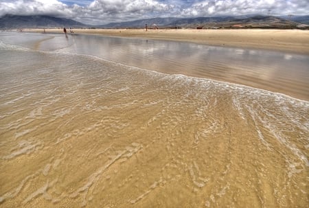 Ocean Meets Sand - sand, sky, ocean, water