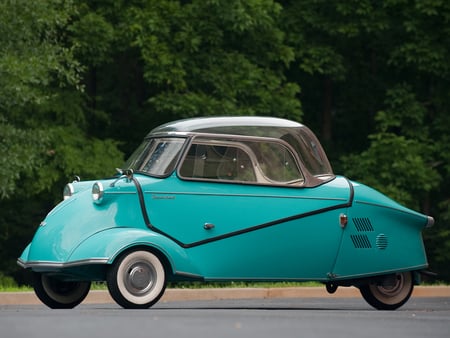 Vintage Microcar - wheel, three, microcar, car, vintage, messerschmitt, classic, kr200, compact