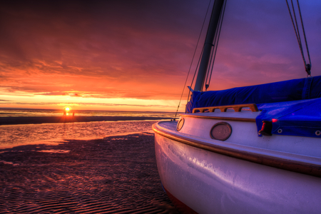 Sunset-HDR - nice, beauty, horizon, sky, beach, people, photography, sun, water, great, sunset, yacht, amazing, view, pretty, cool, clouds, hdr, sand, rays, ocean, landscape, lovely, nature, romantic, beautiful, scenery, colors, sea