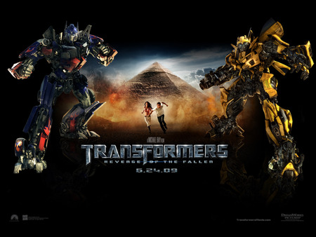 transformers 2: Revenge of the fallen - transformers 2, movie, kiss, meena, hug