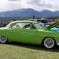 1949 Ford Custom green 