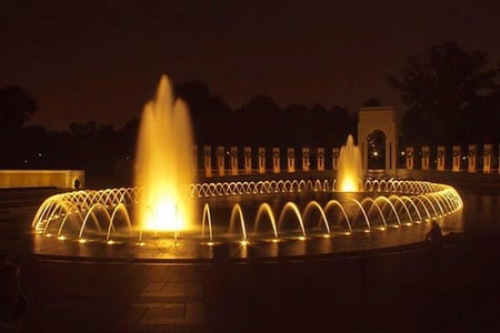 Beautiful-Fountain - at night, fountain, picture, beautiful