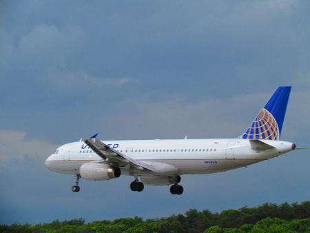 Airplane At Bwi Airport - plane, landing, bright, fly