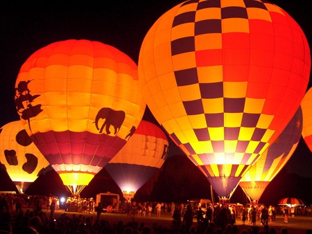 Hot Air Balloons Fired Up - night, air, balloon, fired