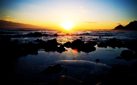 Special Sunset - beach, sky, sun, water, set, nature, view, beautiful, stones, sea, scene