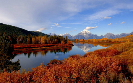 Autumn mountain colors