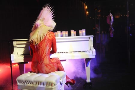 Lady Gaga - piano, white, gaga, lady