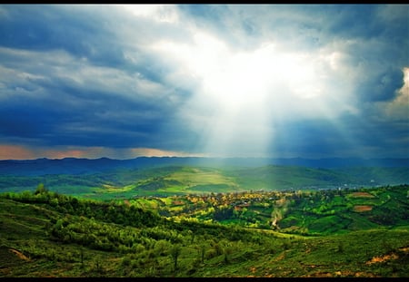 Valley morning - rays, sky, valley, hills, clouds, green, sunrise