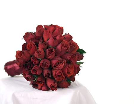 Magic bouquet - red, beauty, beautiful, flowers, bouquet, red roses, roses, wonderful, magic bouquet