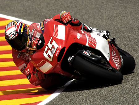 Loris Capirossi - loris, motogp, rider, cairossi