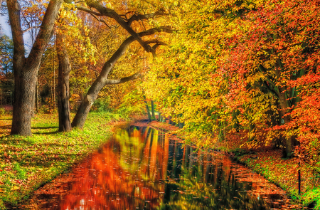 Autumn reflection-HDR