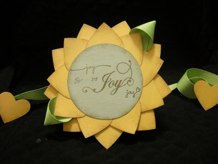 Joyful SunFlower - morning, fashion, black, entertainment, joyful, hearts, yellow, leaves, green, sunny, contrast, happiness sunflower