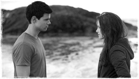 New Moon - actors, new moon, jacob, bell