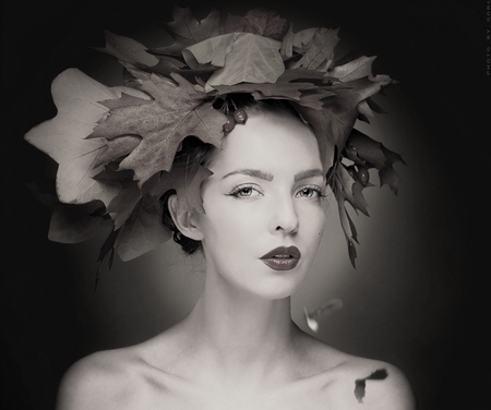 AUTUMN BEAUTY - beauty, face, autumn, portrait, photography, bw