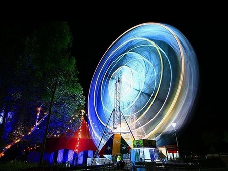 Big Wheel - cool, big, wheel, photo, blurred