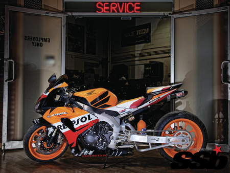 Factory Fresh Stretch - orange rims, 07, honda, street bike