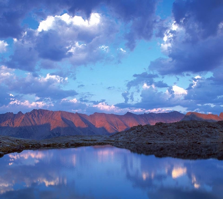 Grandeur of the Rocky Mountains - lake, reflection, clouds, blue, grandeur, rocky mountains