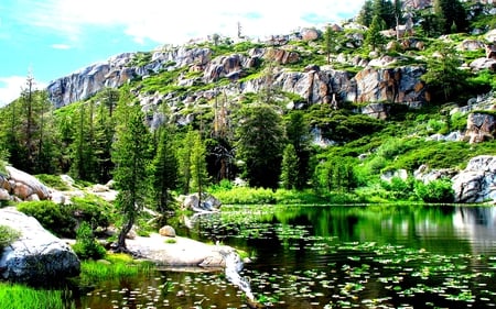 GREEN LAKE - green, rock, lake, mountain