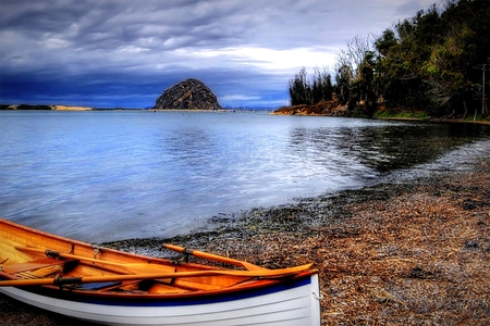 WAITING BOAT - shore, boat, rock, lake, forest