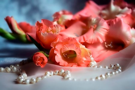 So tender - pearls, beauty, jewelry, necklace, wonderful, still life, orange flowers, beautiful, flowers